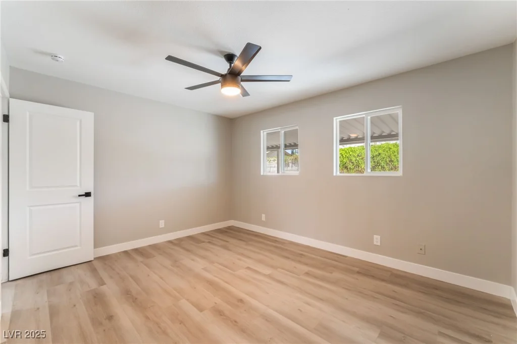 5245 Hillman, Las Vegas, NV 89142