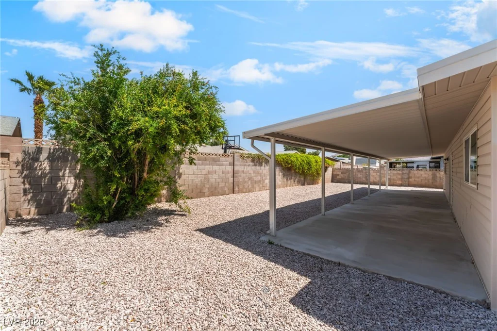 5245 Hillman, Las Vegas, NV 89142