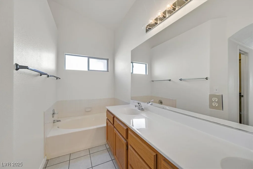 392 Waterwheel Falls, Henderson, NV 89015