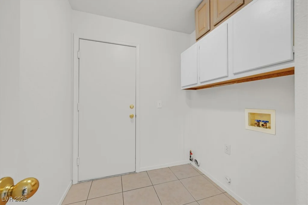392 Waterwheel Falls, Henderson, NV 89015
