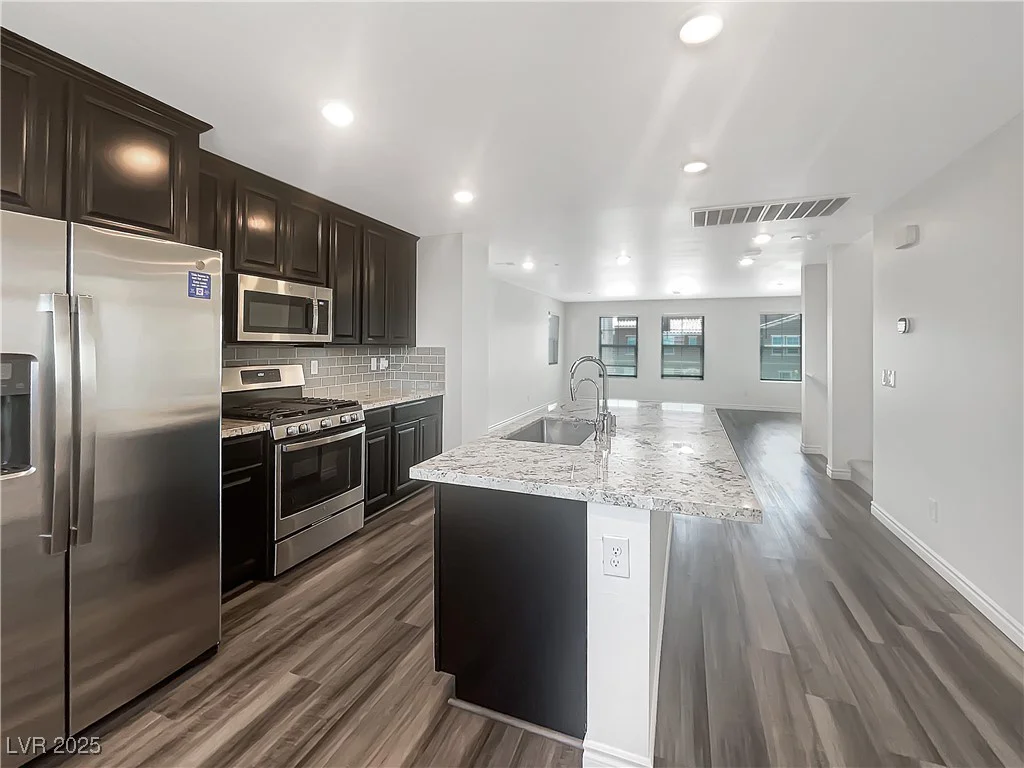 148 Campbelltown, Henderson, NV 89015