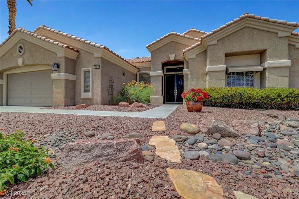 2929 Haddon, Las Vegas, NV 89134