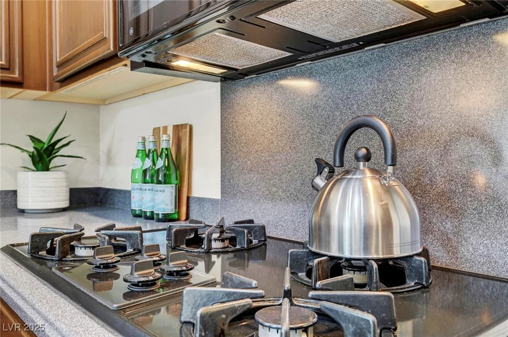 2929 Haddon, Las Vegas, NV 89134