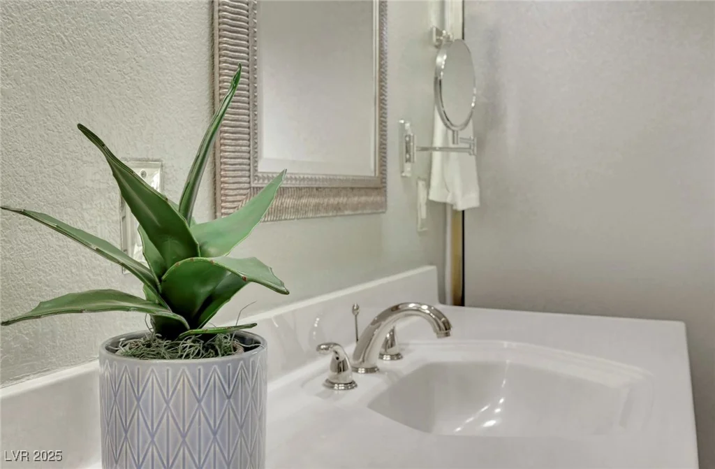 2929 Haddon, Las Vegas, NV 89134