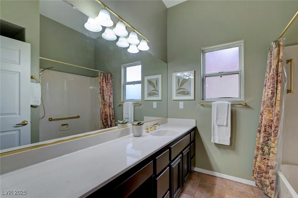 2929 Haddon, Las Vegas, NV 89134