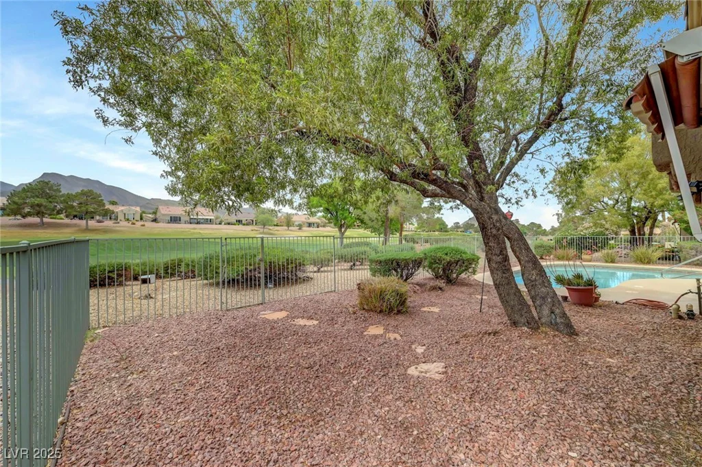 2929 Haddon, Las Vegas, NV 89134