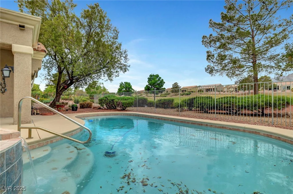 2929 Haddon, Las Vegas, NV 89134