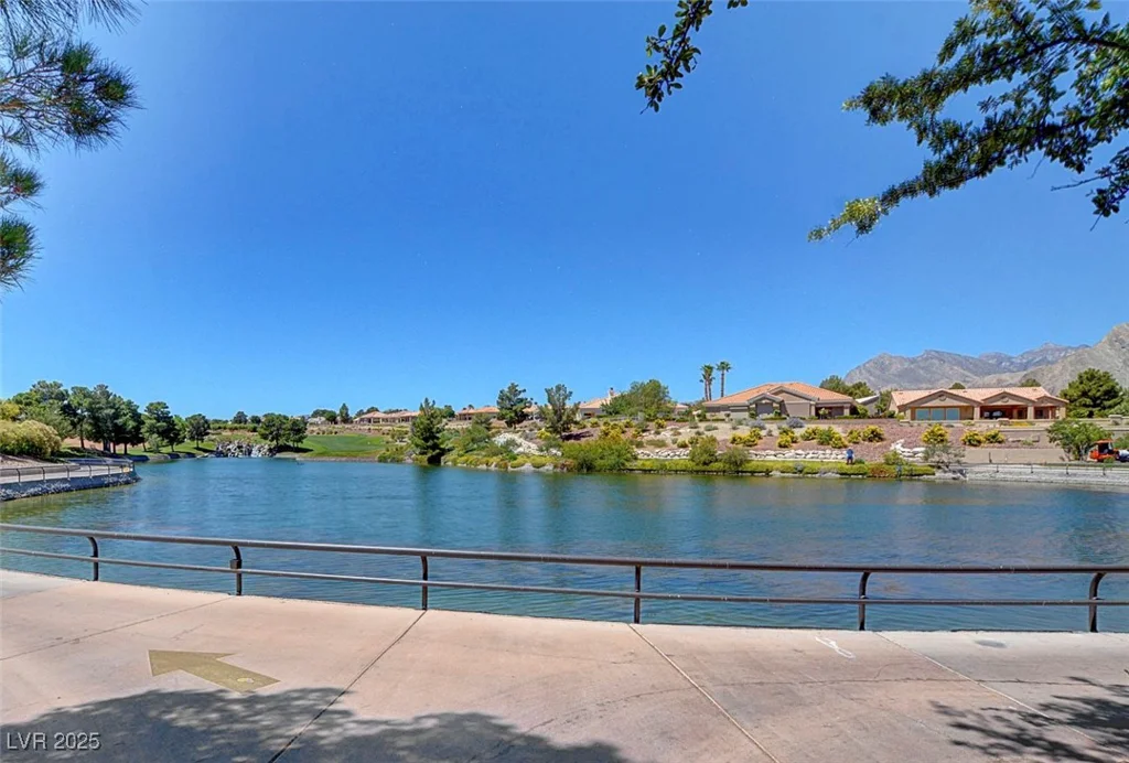 2929 Haddon, Las Vegas, NV 89134
