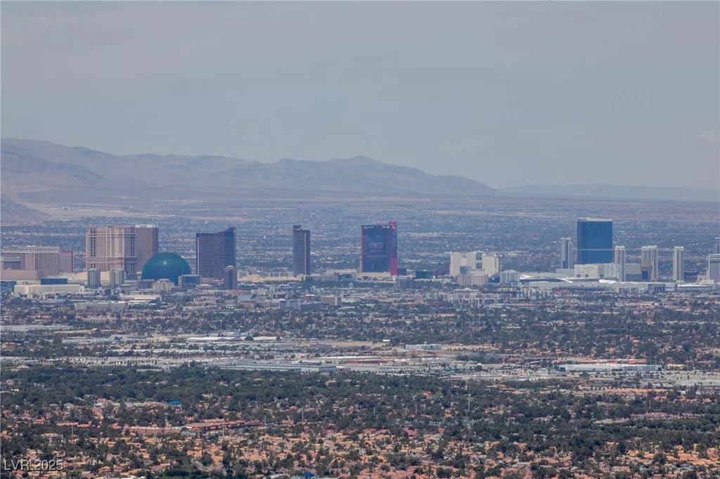 599 Alpine Summit, Henderson, NV 89012