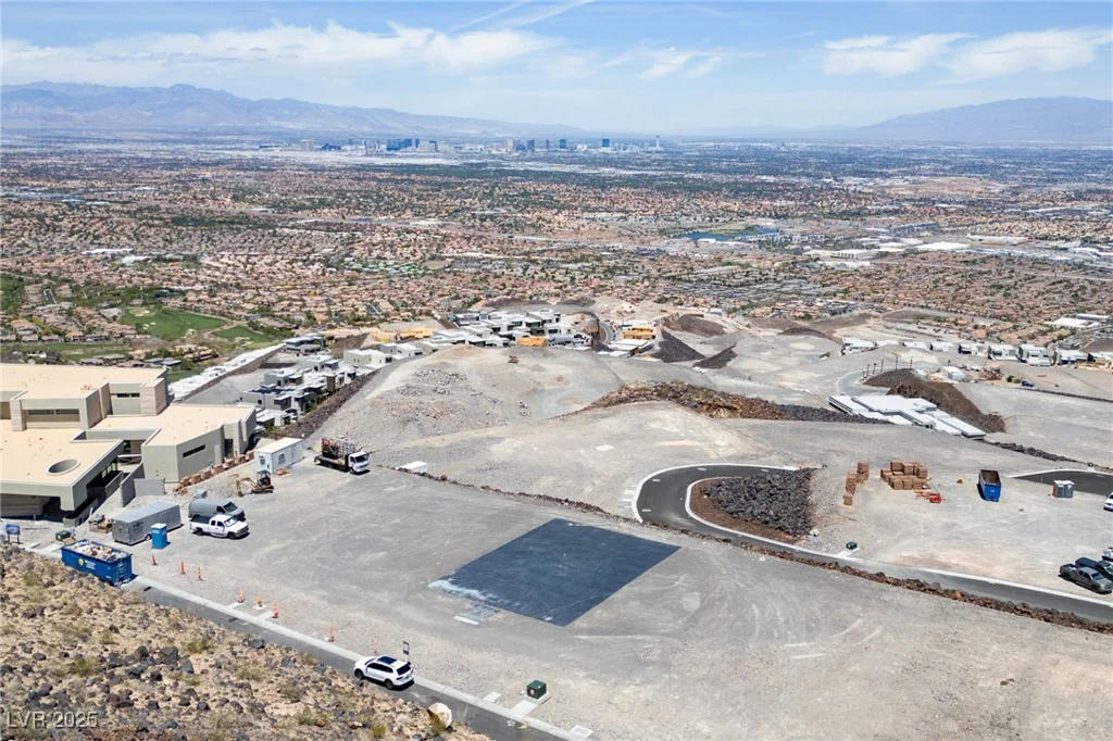 599 Alpine Summit, Henderson, NV 89012
