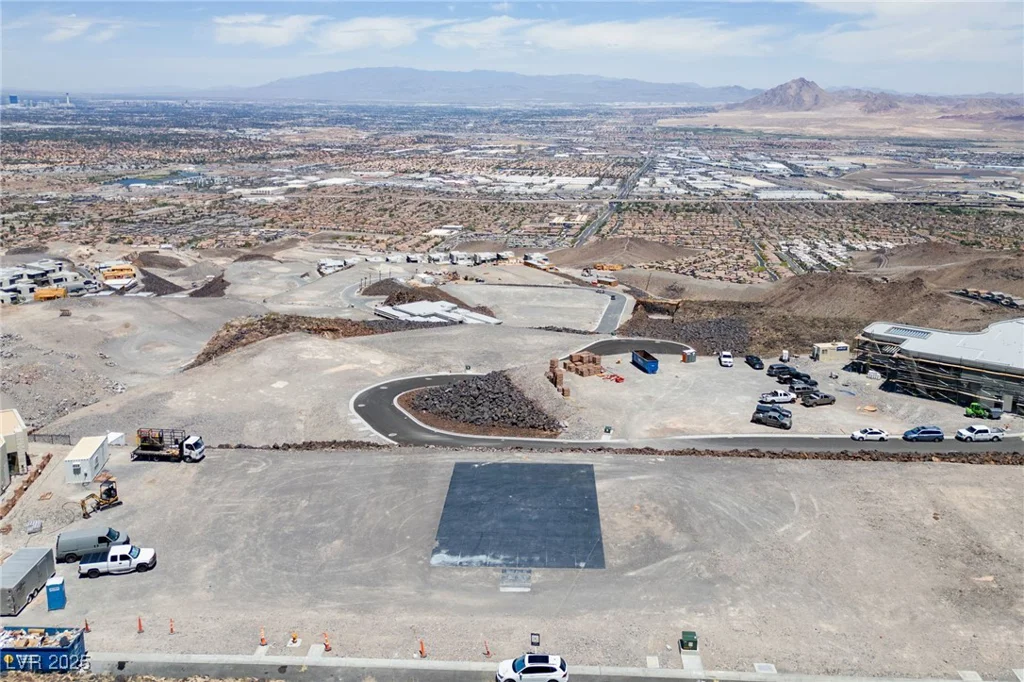 599 Alpine Summit, Henderson, NV 89012