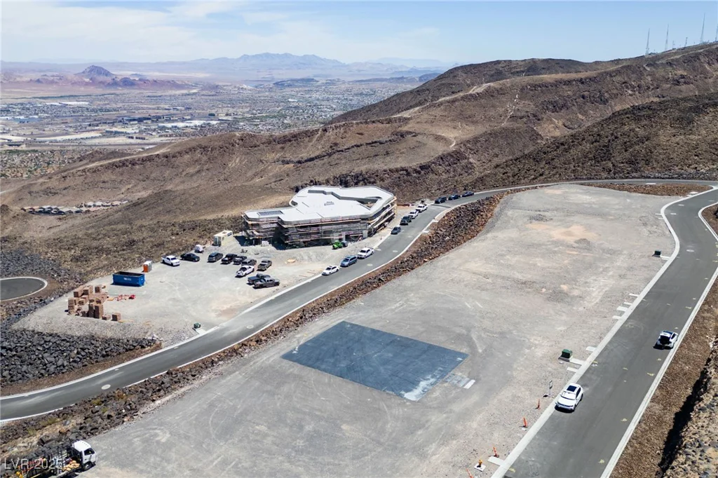 599 Alpine Summit, Henderson, NV 89012