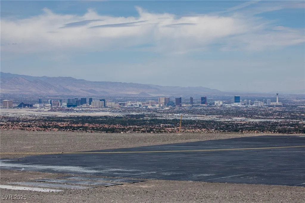 599 Alpine Summit, Henderson, NV 89012