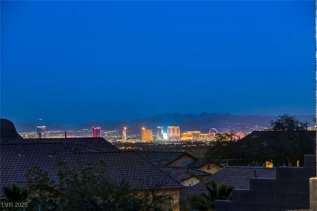 10729 Marathon Bell, Las Vegas, NV 89129