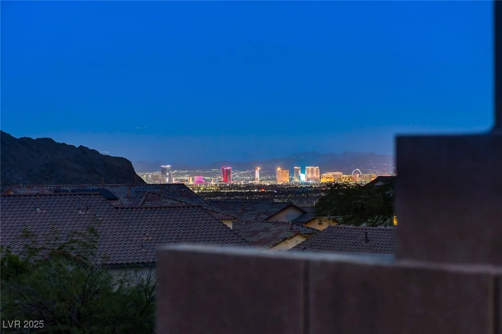 10729 Marathon Bell, Las Vegas, NV 89129