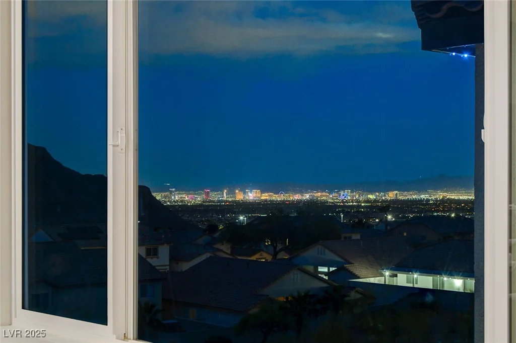 10729 Marathon Bell, Las Vegas, NV 89129