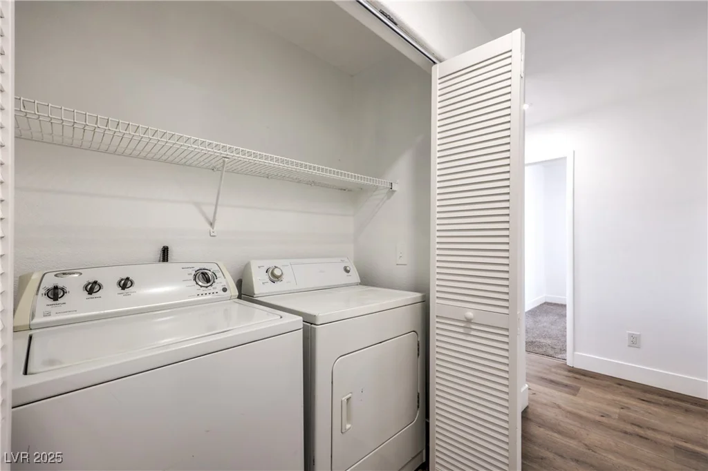 2110 Los Feliz, Las Vegas, NV 89156