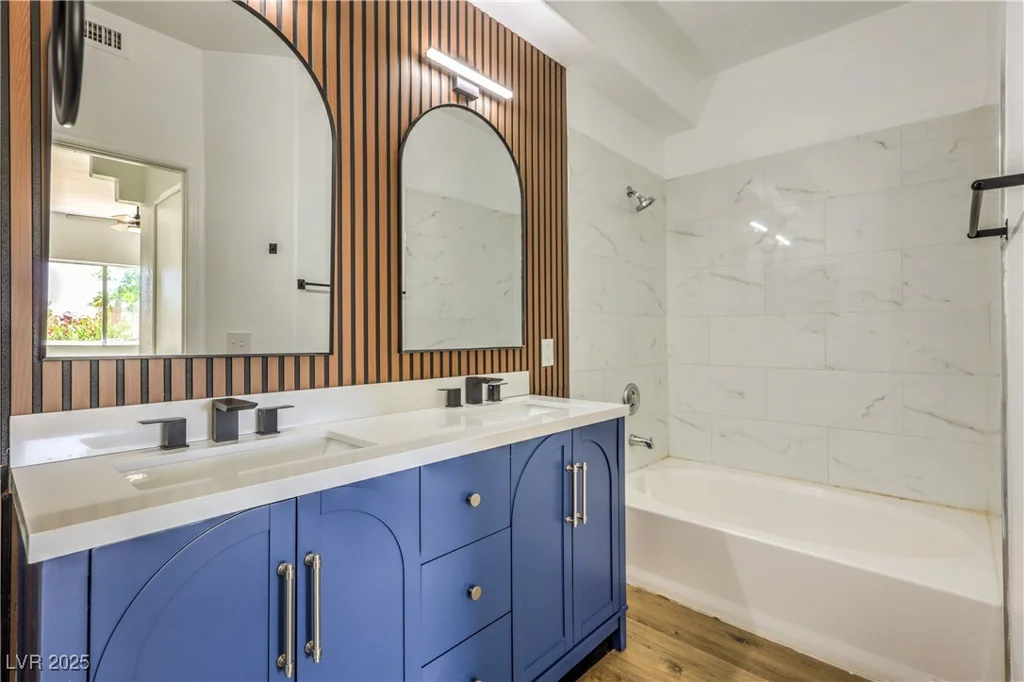 2110 Los Feliz, Las Vegas, NV 89156