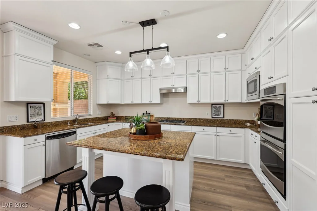 11707 Longworth, Las Vegas, NV 89135