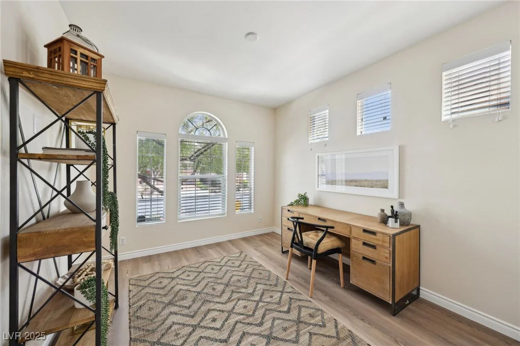 11707 Longworth, Las Vegas, NV 89135