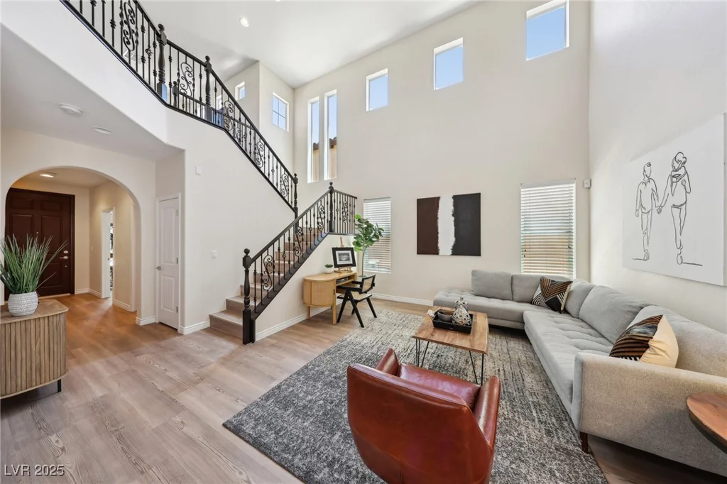 11707 Longworth, Las Vegas, NV 89135