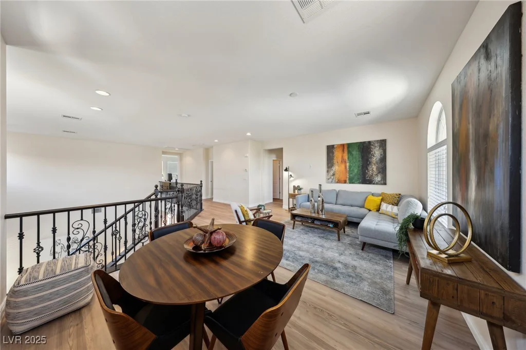 11707 Longworth, Las Vegas, NV 89135