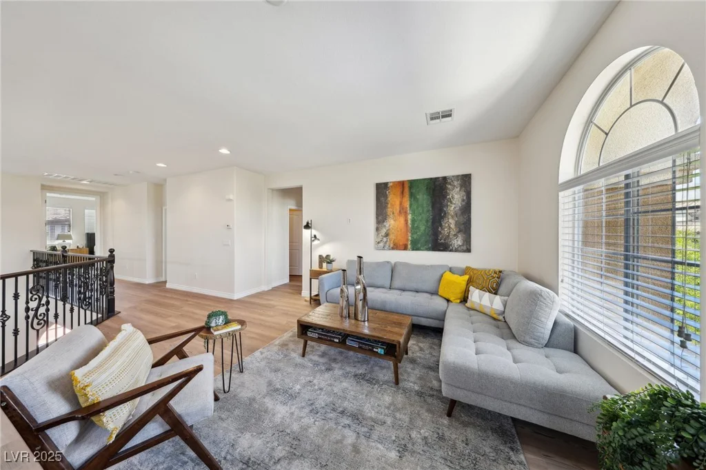 11707 Longworth, Las Vegas, NV 89135