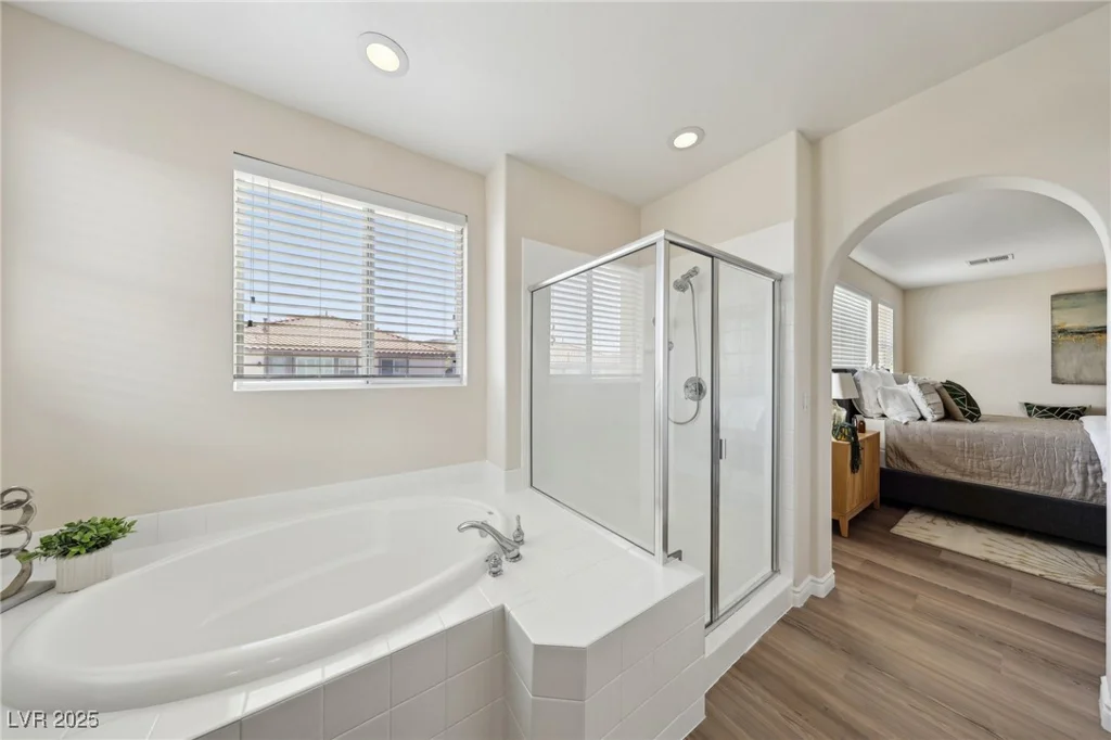 11707 Longworth, Las Vegas, NV 89135