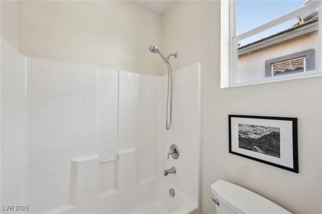 11707 Longworth, Las Vegas, NV 89135