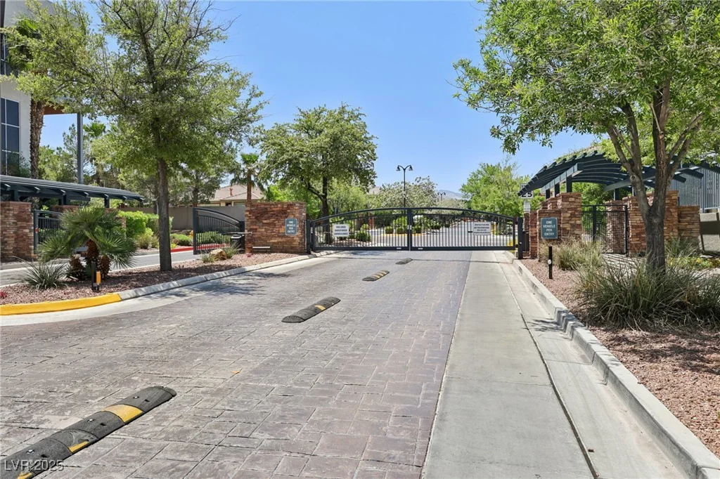 11707 Longworth, Las Vegas, NV 89135