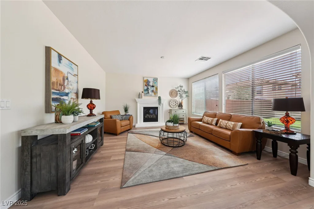 11707 Longworth, Las Vegas, NV 89135