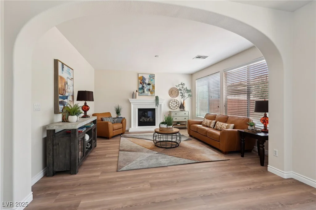 11707 Longworth, Las Vegas, NV 89135