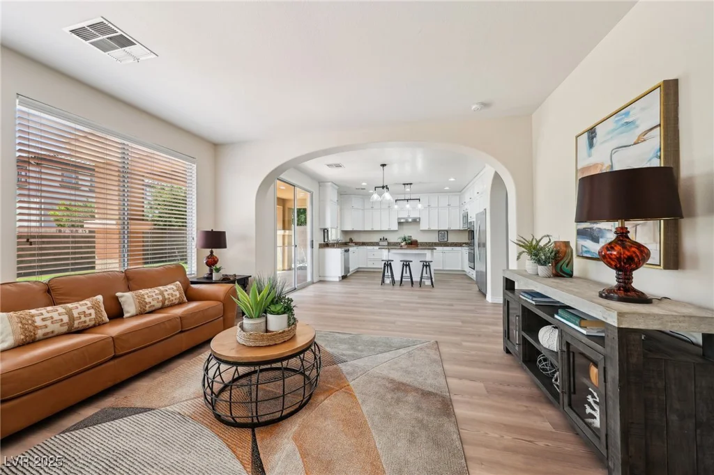 11707 Longworth, Las Vegas, NV 89135