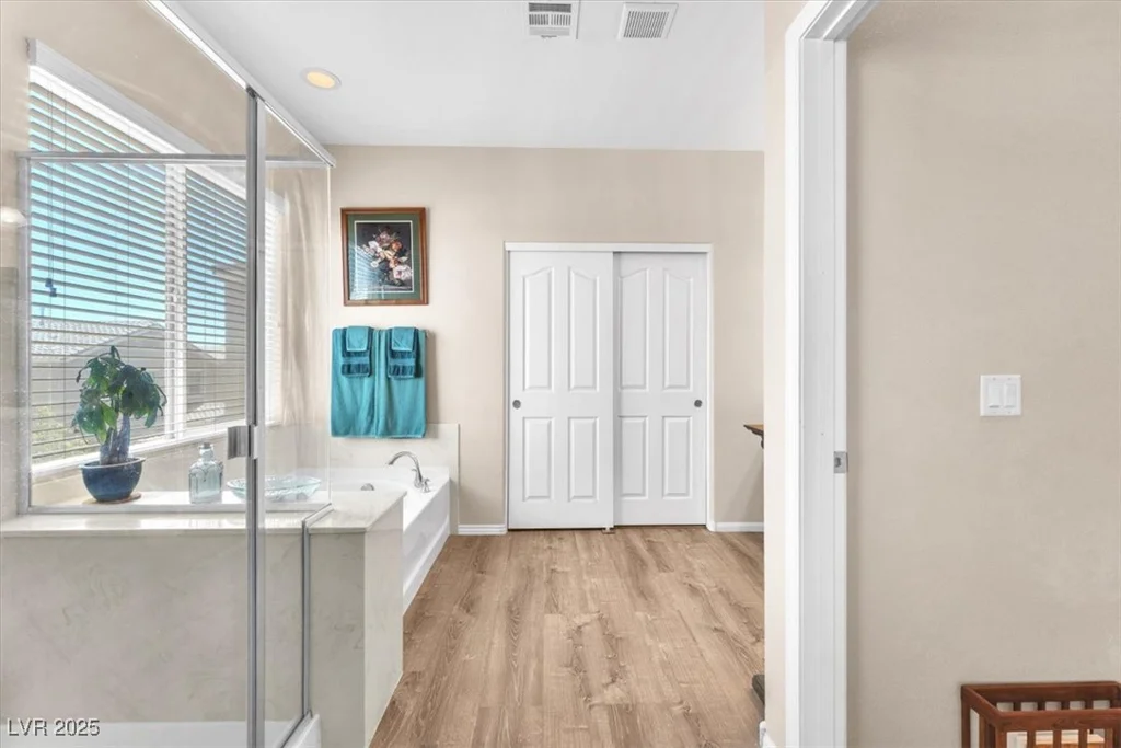 9872 Chief Sky, Las Vegas, NV 89178