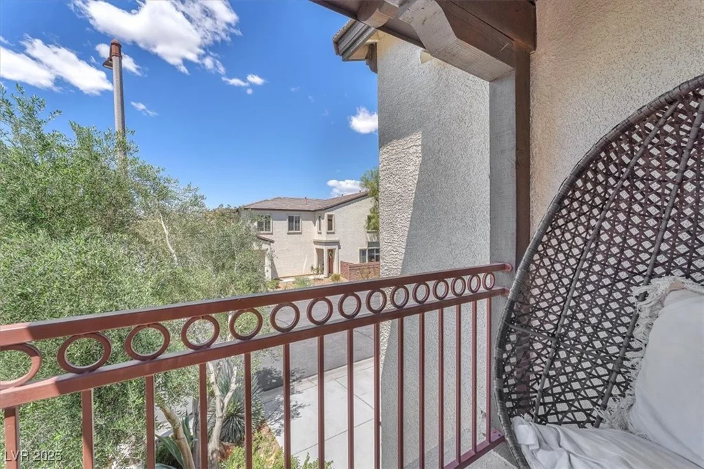 9872 Chief Sky, Las Vegas, NV 89178
