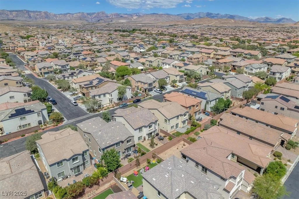 9872 Chief Sky, Las Vegas, NV 89178