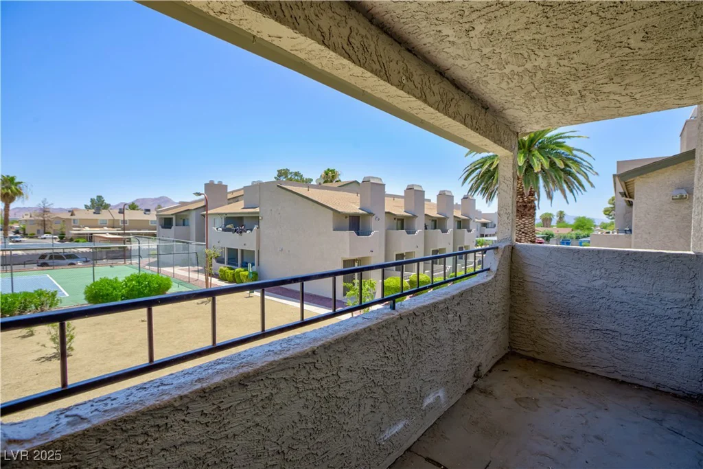 3770 Shirebrook, Las Vegas, NV 89115