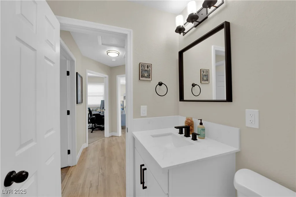 1320 Wengert, Las Vegas, NV 89104