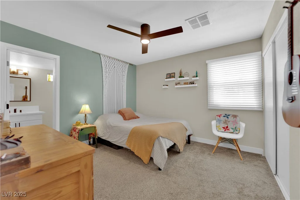 1320 Wengert, Las Vegas, NV 89104
