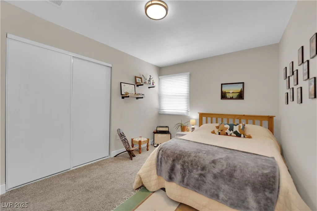 1320 Wengert, Las Vegas, NV 89104