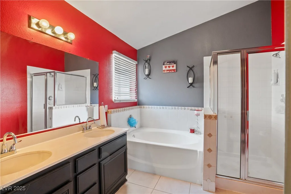 619 Zalataia, North Las Vegas, NV 89031