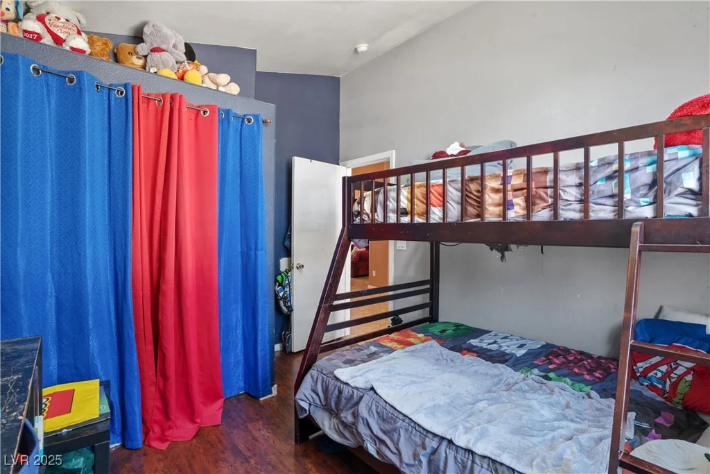 619 Zalataia, North Las Vegas, NV 89031