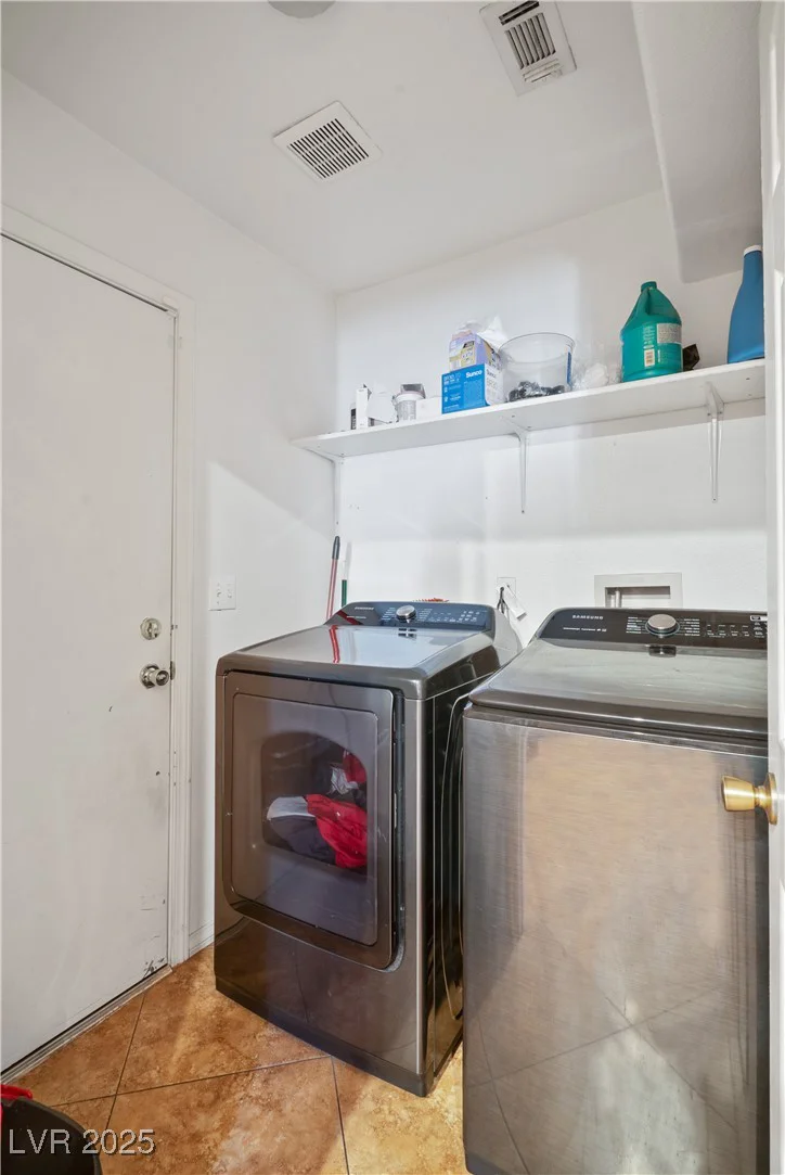 619 Zalataia, North Las Vegas, NV 89031