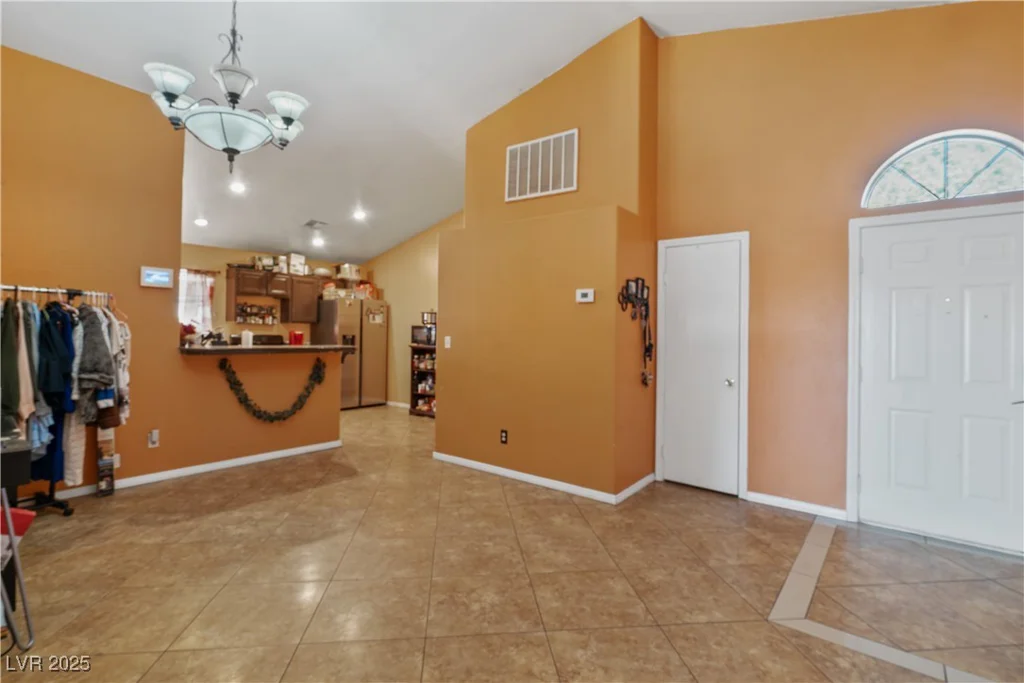 619 Zalataia, North Las Vegas, NV 89031