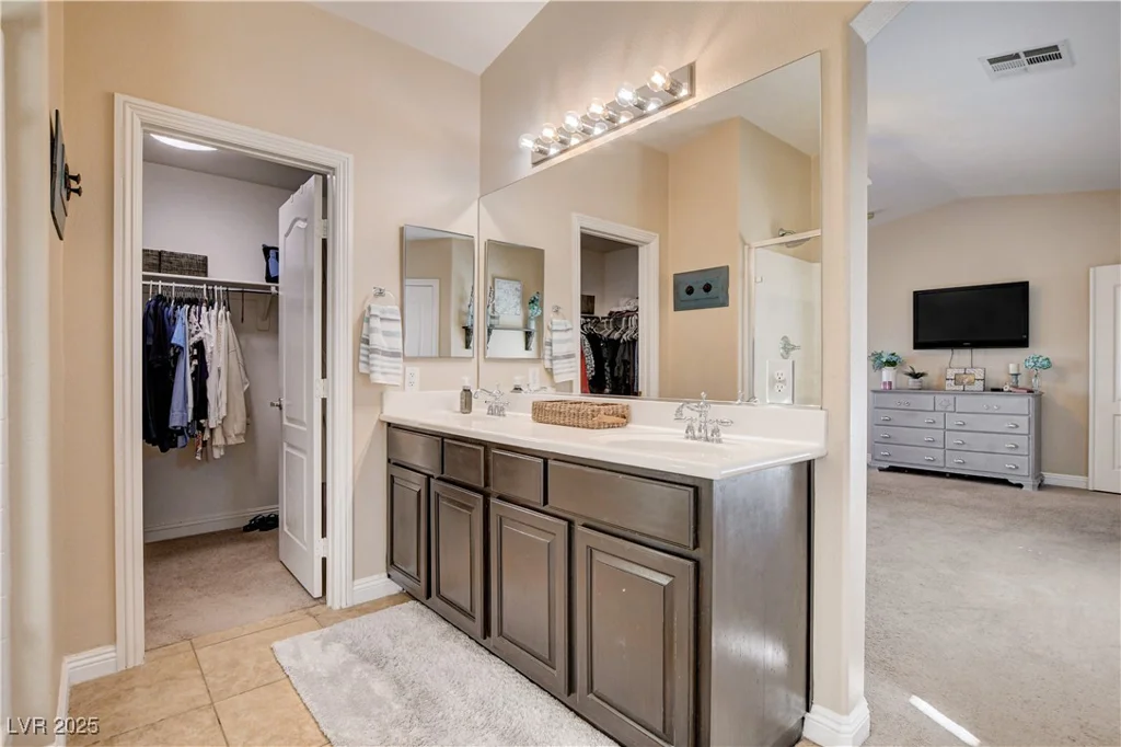 8340 Winterchase, Las Vegas, NV 89143