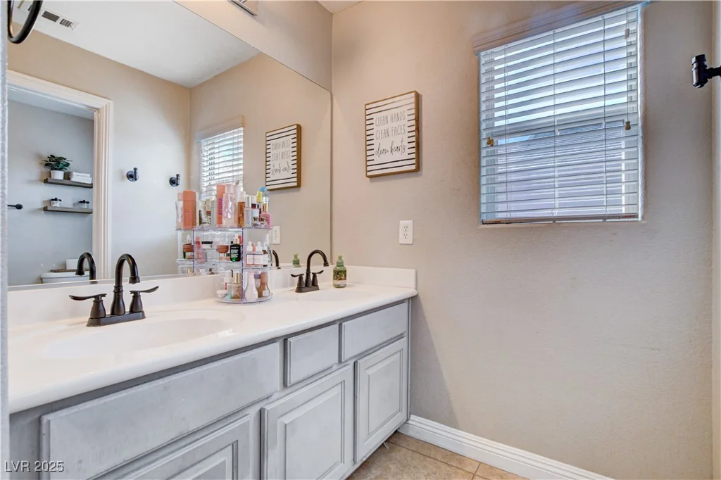 8340 Winterchase, Las Vegas, NV 89143