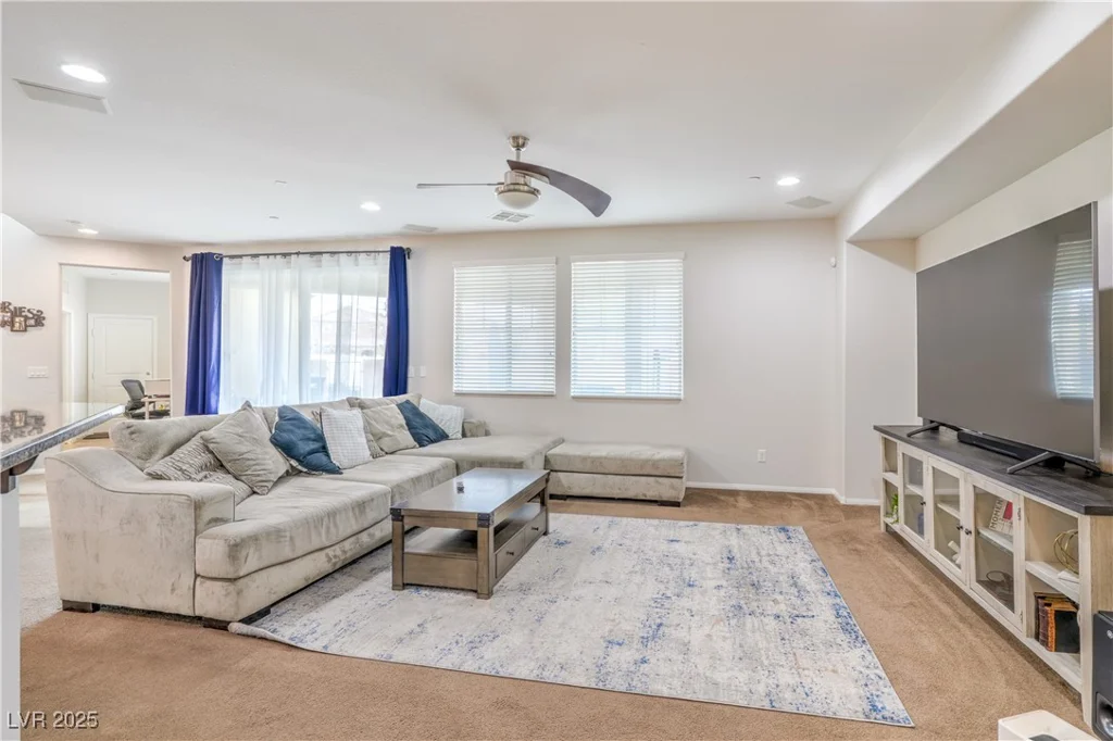 3237 Mist Effect, Henderson, NV 89044