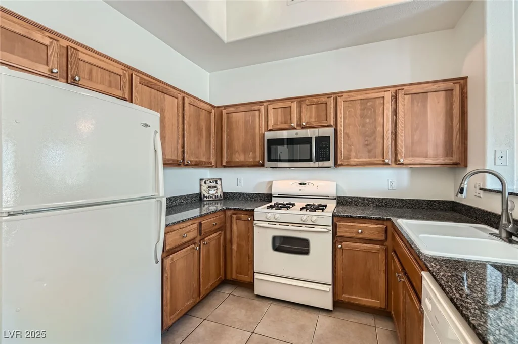 8805 Jeffreys, Las Vegas, NV 89123