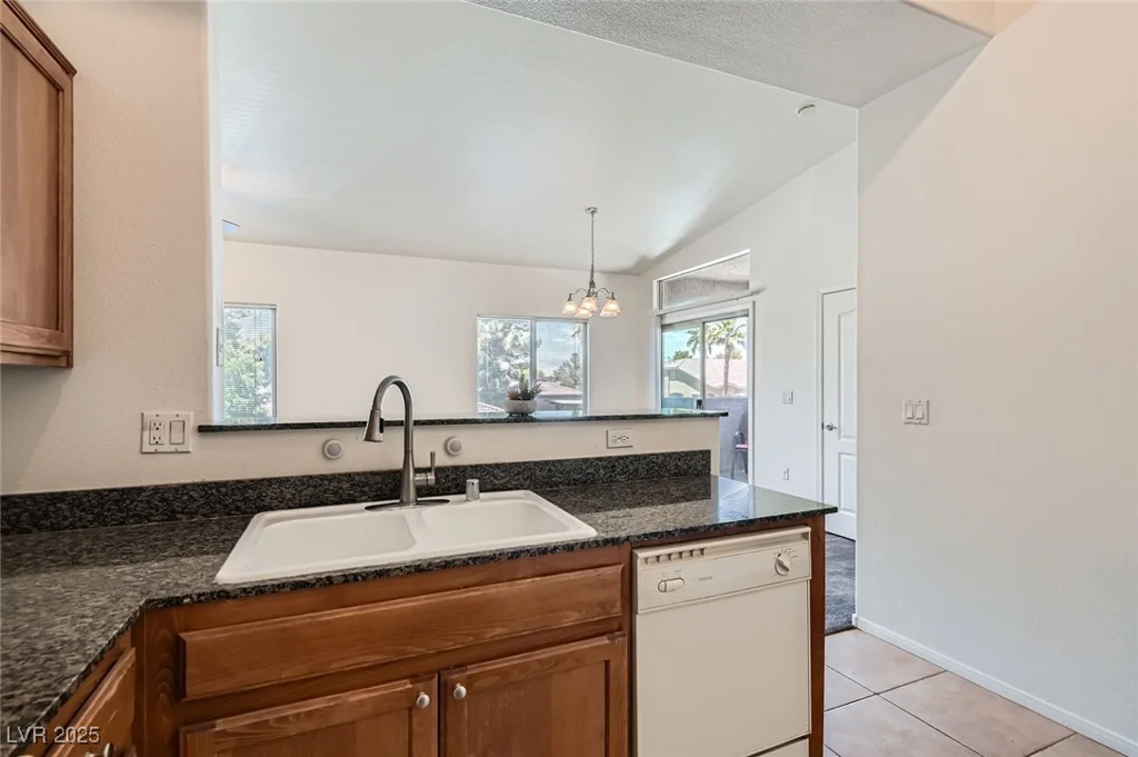 8805 Jeffreys, Las Vegas, NV 89123