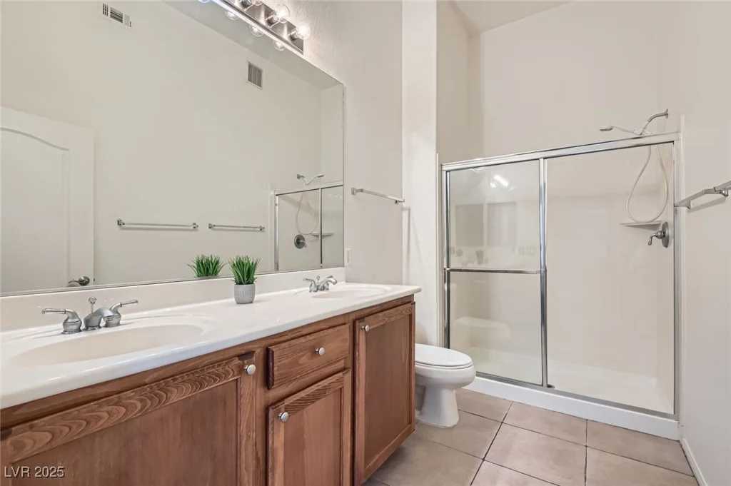 8805 Jeffreys, Las Vegas, NV 89123